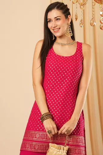 Pink colour kurta set with palazzao