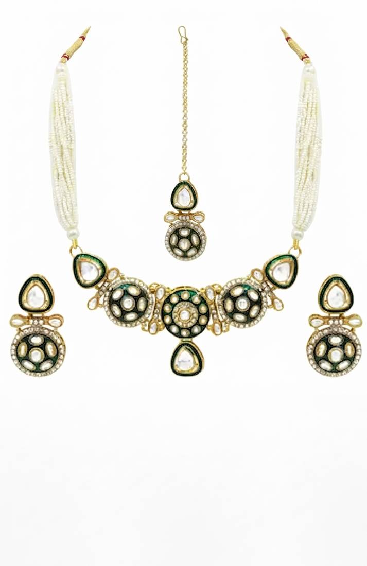 Emerald enamel polki choker set with maang tikka