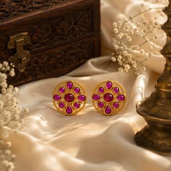 South indian gold plated round floral kemp stone stud earrings for women 1