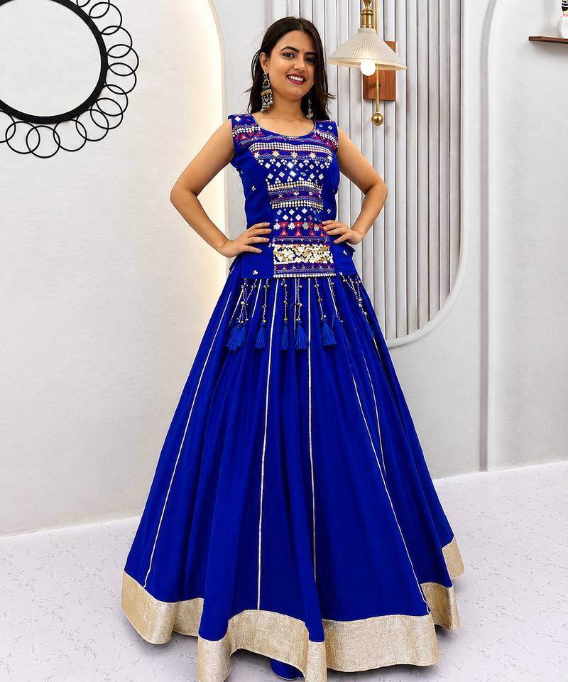 Women’s Chaniya Choli For Navratri – Pure Cotton Mirror Hand Work & Ribbon Work With 6 Meter Lehenga