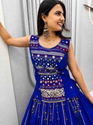 Women’s Chaniya Choli For Navratri – Pure Cotton Mirror Hand Work & Ribbon Work With 6 Meter Lehenga 5