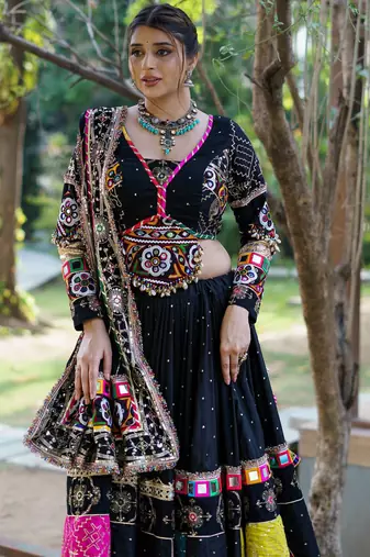 Black Mirror With Lampi Lace Borders Cotton Lahenga Choli Set
