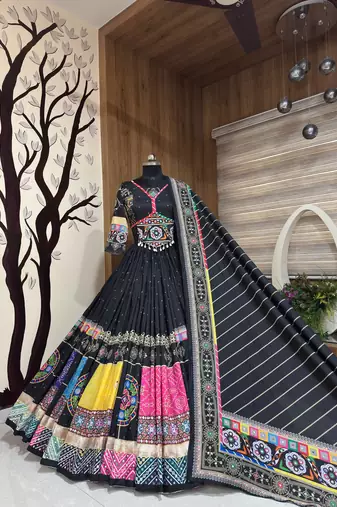 Black Mirror With Lampi Lace Borders Cotton Lahenga Choli Set