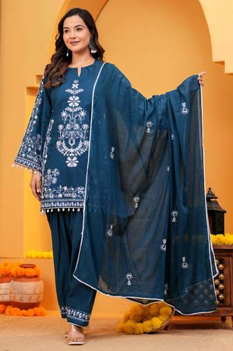 Blue Cotton embroidered 3 pcs kurta set 