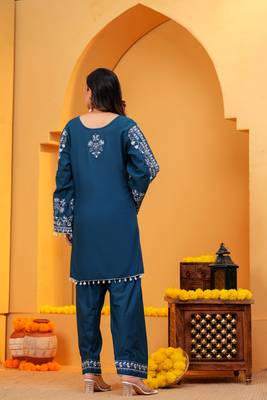 Blue Cotton embroidered 3 pcs kurta set  2