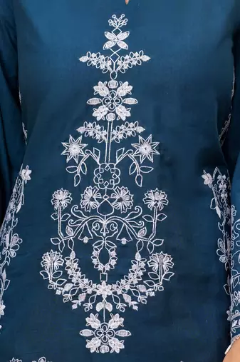 Blue Cotton embroidered 3 pcs kurta set 