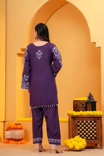 Purple Cotton embroidered 3 pcs kurta set 