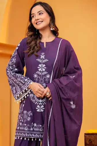 Purple Cotton embroidered 3 pcs kurta set 