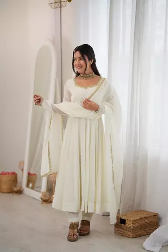 White mirror handwork mal chanderi anarkali gown with dupatta and pant set