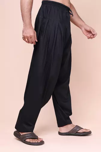 W & g men   s black cotton blend patiala