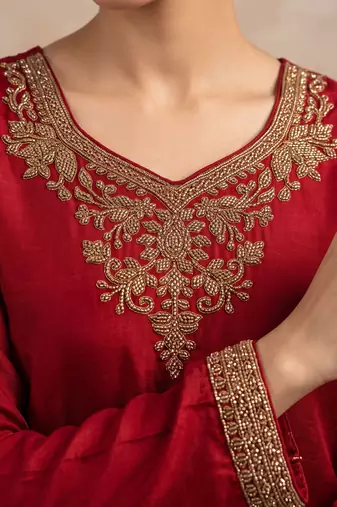 Maroon premium chinnon beads work suit set