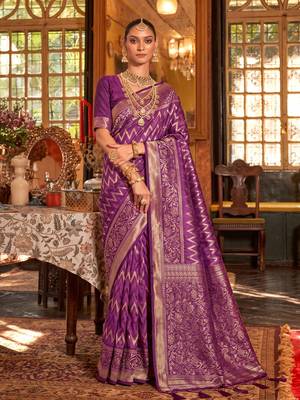 teal blue premium silk blend designer saree with woven zari motifs & heavy pallu with unstitch blouse 1