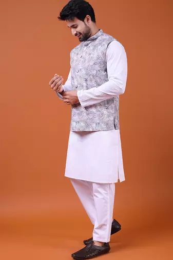 W&g cotton blend men nehru jacket multicolour