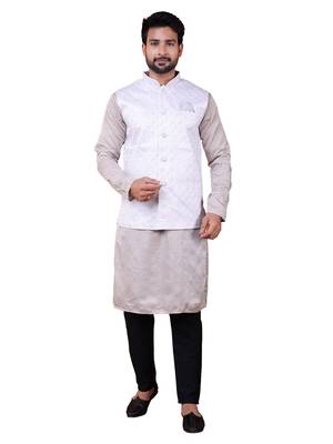 W&g silk blend men nehru jacket white 1