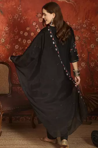 Black cotton embroidered kurta set.