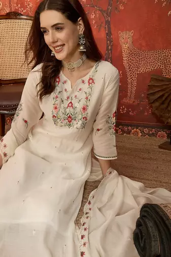 Cream cotton embroidered kurta set