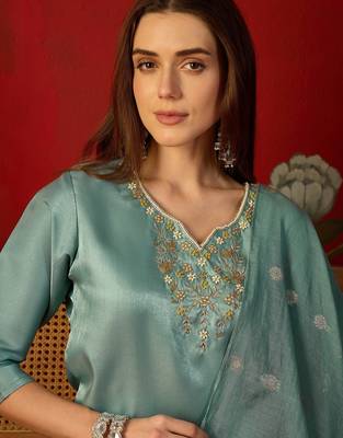 Blue cotton embellished kurta set 3