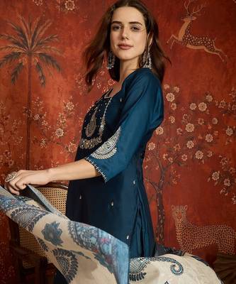 Teal cotton embroidered kurta set. 1