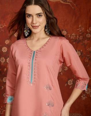 Peach cotton embroidered kurta set 5