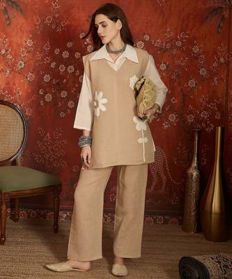 Beige jute cotton patch work co-ord set. 3