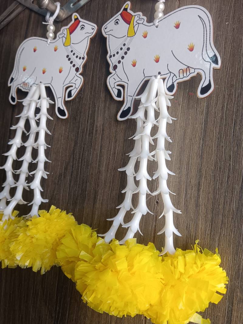 handmade mdf cow wall hanging for home decor pack of 2