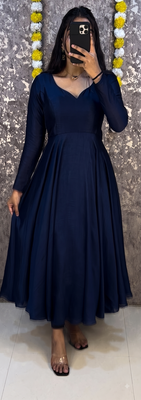 Navy blue colour  solid anarkali suit set with contrast kalamkari floral printed dupatta 2