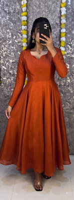 Orange colour solid anarkali suit set with contrast kalamkari floral printed dupatta 2