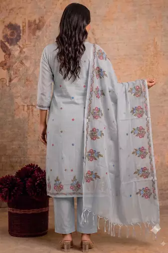 Grey kota doria 3pcs unstiched dress material with beautiful floral embroidery work .