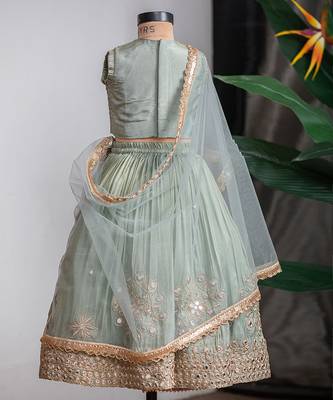 Green embroidered cosmic silk lehenga set 4