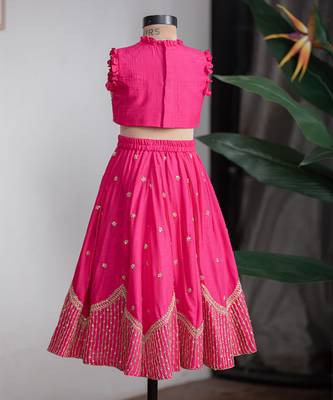 Rani pink embroidered dola silk lehenga set 4