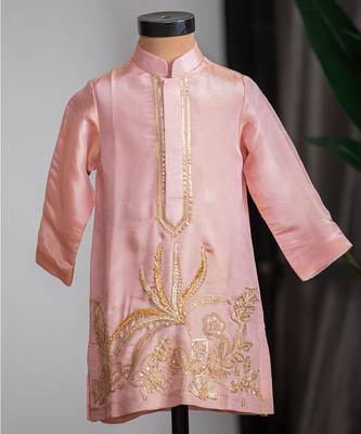 Peach embroidered cosmic silk kurta set 2