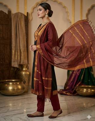 Black woven jaquard straight kurti dupatta with pant 2