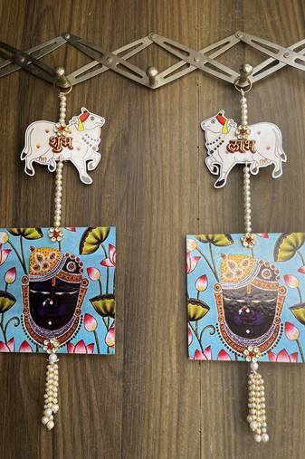 shubh labh cow shrinath ji mdf hanging for home decor pack of 2