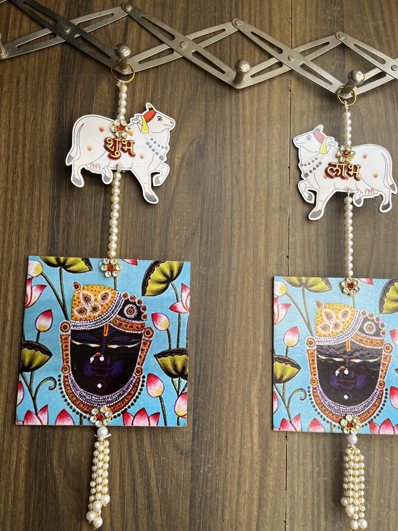 shubh labh cow shrinath ji mdf hanging for home decor pack of 2