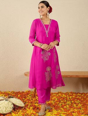Floral Embroidered Square Neck Gotta Patti A-Line Kurta With Trousers 1