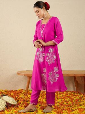 Floral Embroidered Square Neck Gotta Patti A-Line Kurta With Trousers 3