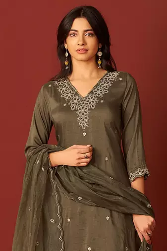 Women Ethnic Motifs Embroidered Regular Sequinned Kurta with Trousers & Dupatta