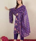 Women Floral Printed Cotton Kurta with Trousers & Dupatta