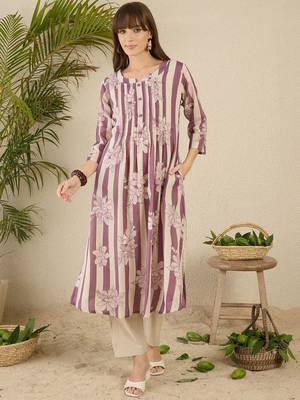 Floral Screen Printed Notch Neck A-Line Pure Cotton Kurta With Trousers 1