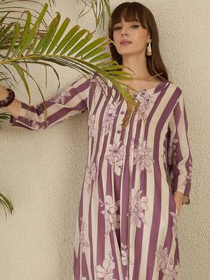 Floral Screen Printed Notch Neck A-Line Pure Cotton Kurta With Trousers 7