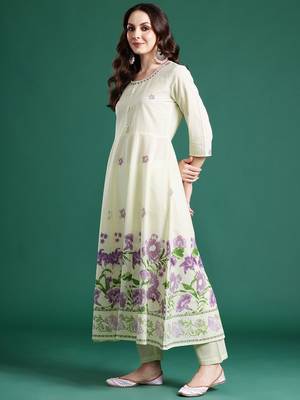 Floral Printed Beads & Stones Pure Cotton Kurta With Trousers & Dupatta 5