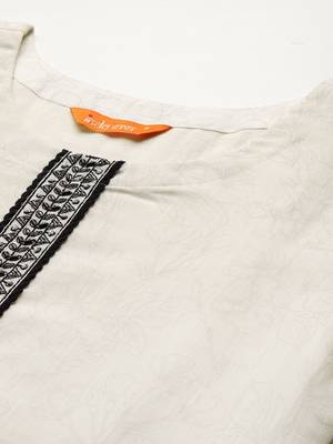 Floral Printed Linen Kurta with Trousers & Dupatta 2