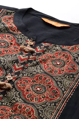 Ethnic Motifs Printed Pure Cotton Kurta with Trousers