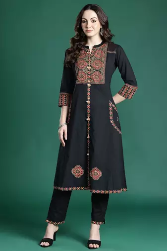 Ethnic Motifs Printed Pure Cotton Kurta with Trousers