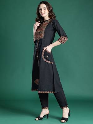 Ethnic Motifs Printed Pure Cotton Kurta with Trousers 4