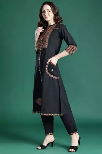 Ethnic Motifs Printed Pure Cotton Kurta with Trousers
