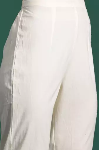 Women Floral Printed Kurta with Trousers & Dupatta