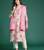 Women Floral Printed Kurta with Trousers & Dupatta