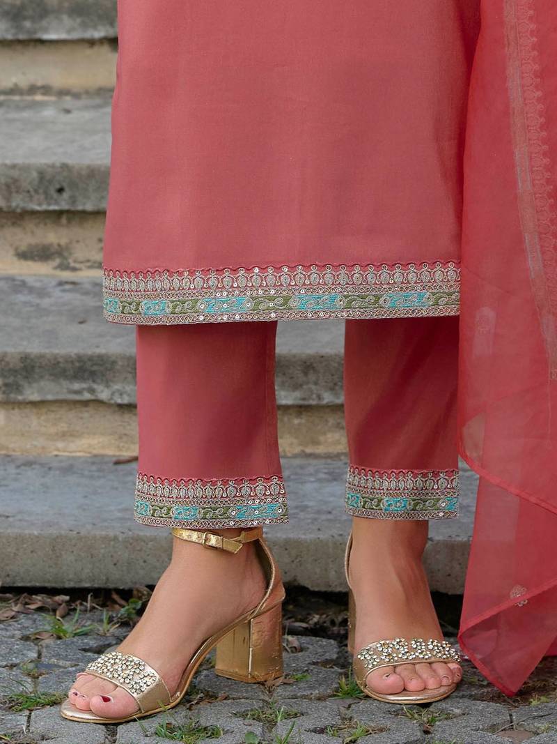 Ethnic Motifs Yoke Design Straight Kurta with Trousers & Dupatta