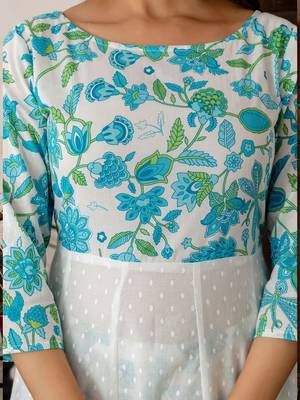 Women Floral Printed Regular Pure Cotton Kurta with Trousers & With Dupatta 3